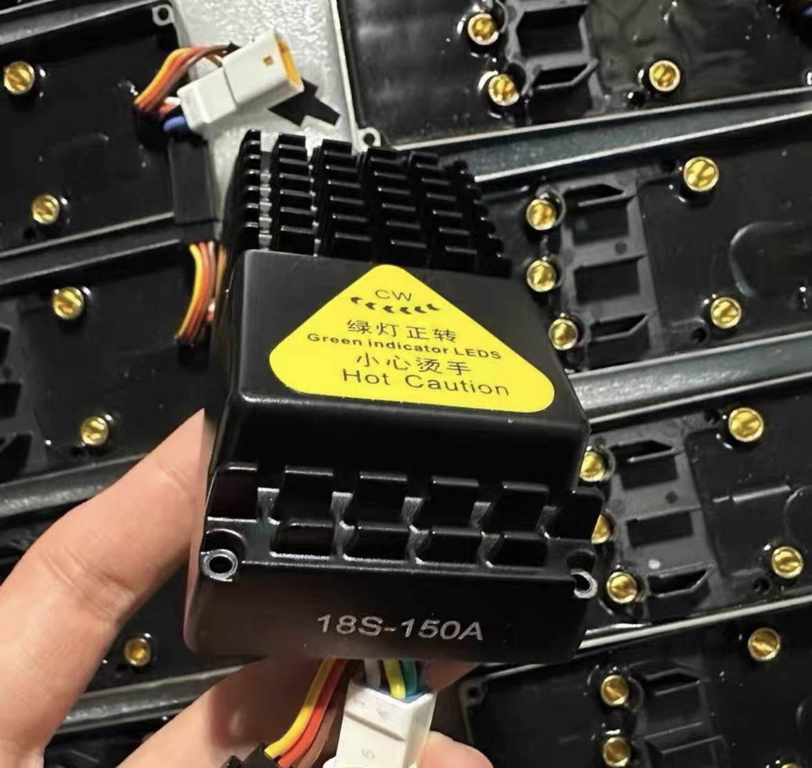 Drone Battery High Voltage - 新型18S 150A FOCブラシレスESC 6S-18S高電圧スピードコントローラー（ドローン、UAV、農業用植物保護パラモーター用）